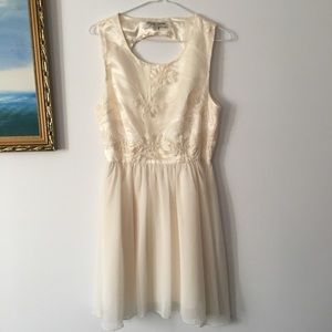 Beautiful Wedding Lace Chiffon Satin Floral Dress